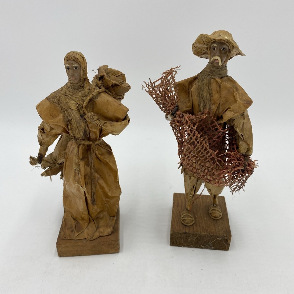 Vintage Mexican Folk Art Corn Husk Peasant Figurines Set of 2 Tan Rustic‎ Decor